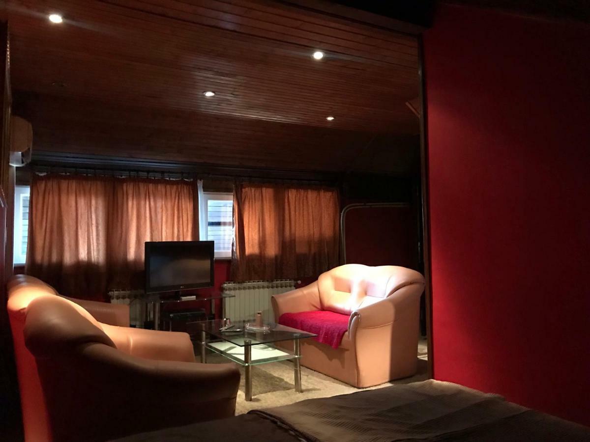 Pansion Sebilj Hotel Sarajevo Bagian luar foto
