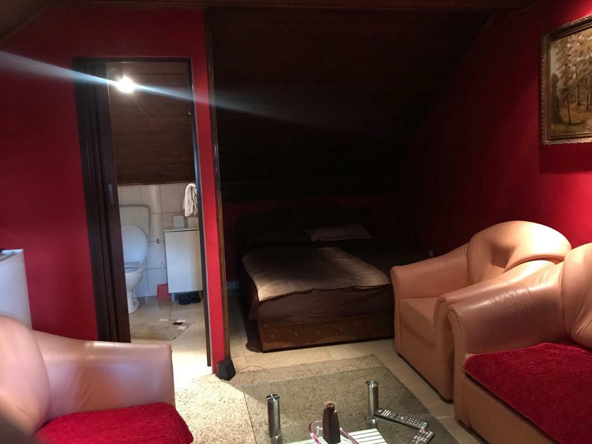 Pansion Sebilj Hotel Sarajevo Bagian luar foto